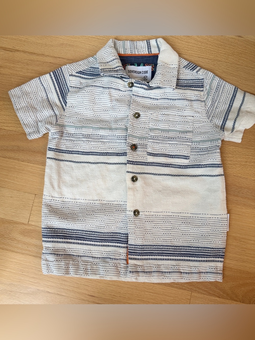 Sovereign Code Boys’ Textured Short Sleeve Button-Up – Size 4